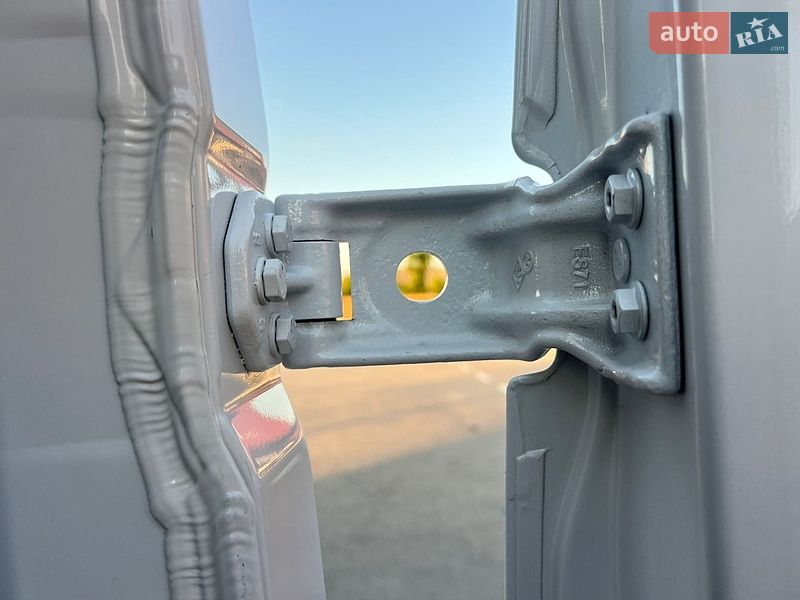 Вантажний фургон Renault Master 2022 в Дубні