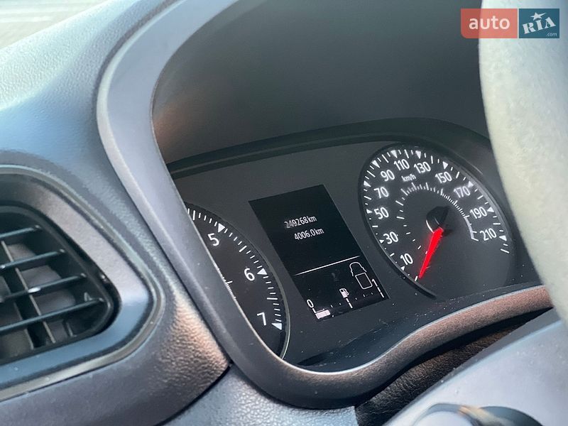 Вантажний фургон Renault Master 2022 в Дубні