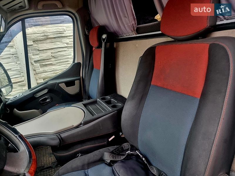 Вантажний фургон Renault Master 2014 в Ковелі