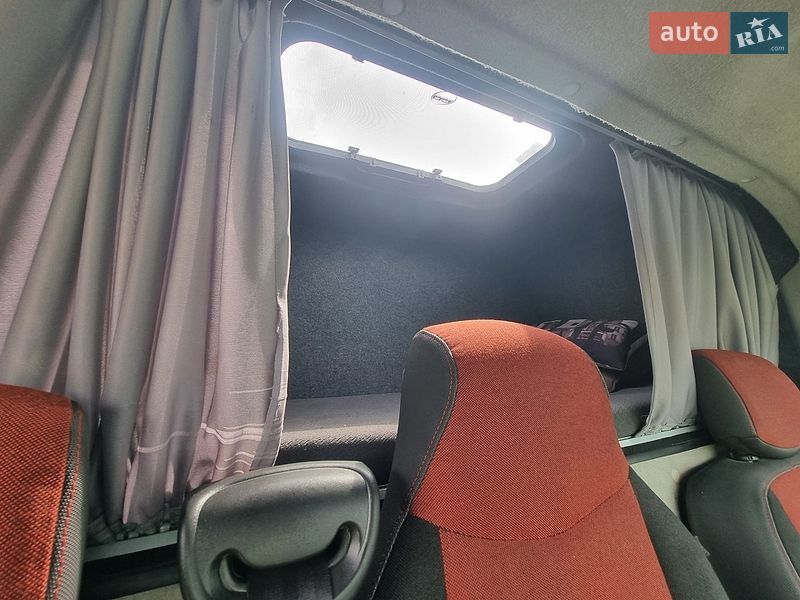 Вантажний фургон Renault Master 2014 в Ковелі