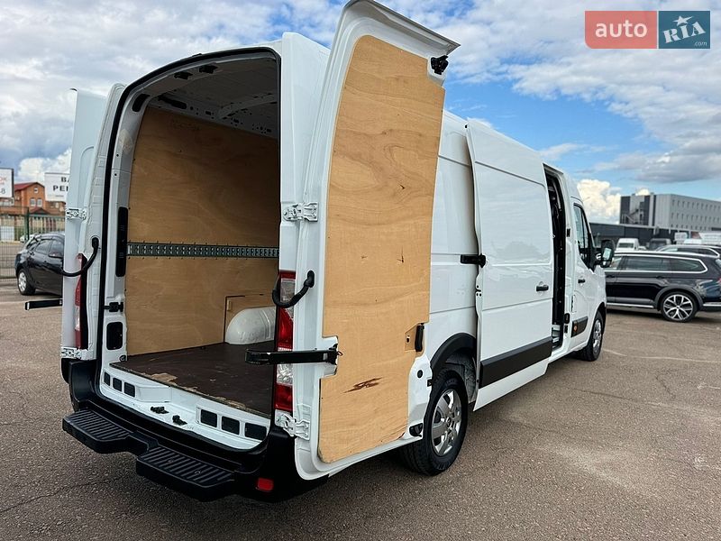 Грузовой фургон Renault Master 2021 в Киеве