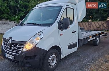 Евакуатор Renault Master 2015 в Радивиліві