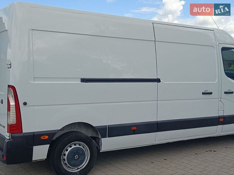 Грузовой фургон Renault Master 2016 в Бартатовом