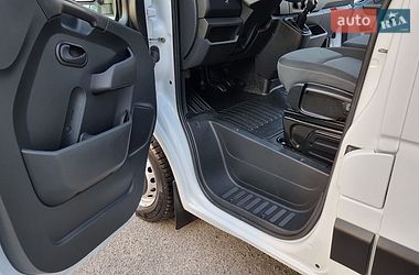 Вантажний фургон Renault Master 2021 в Житомирі