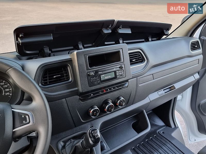 Вантажний фургон Renault Master 2021 в Житомирі