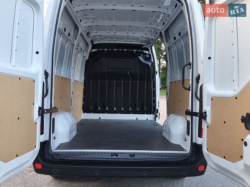 Вантажний фургон Renault Master 2021 в Житомирі