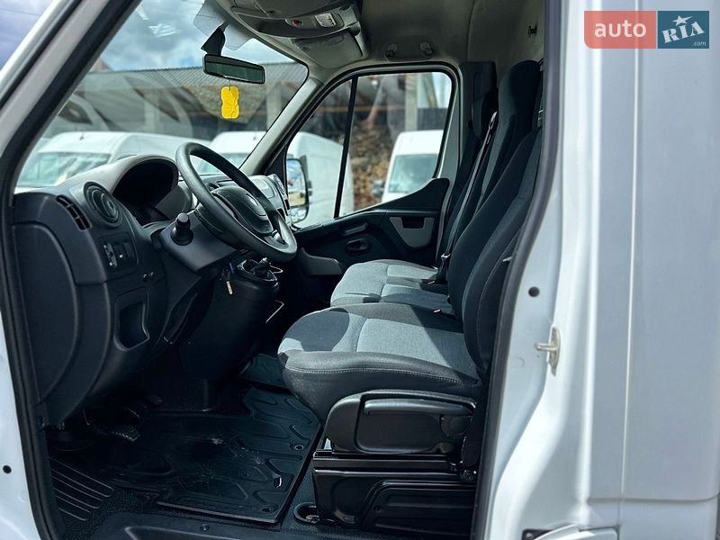 Вантажний фургон Renault Master 2018 в Хусті фото 32 Вантажний фургон Renault Master 2018 в Хусті