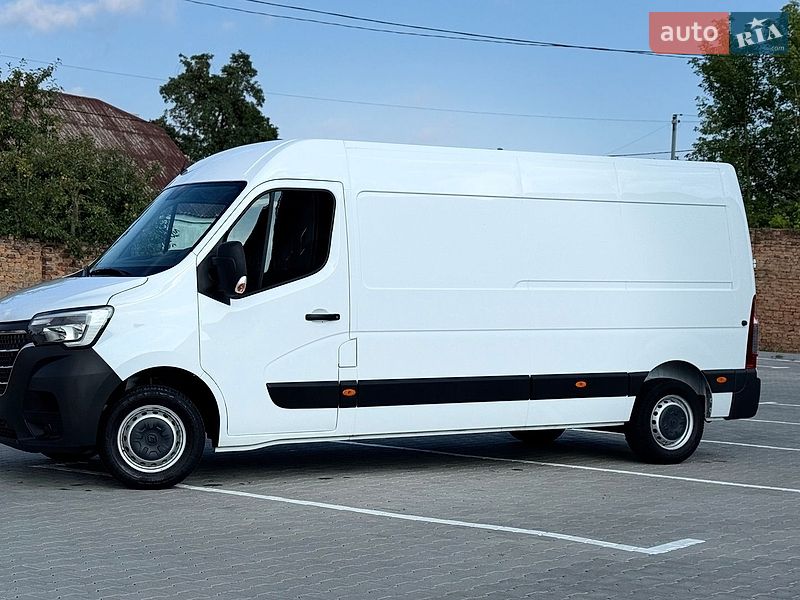 Вантажний фургон Renault Master 2023 в Дубні