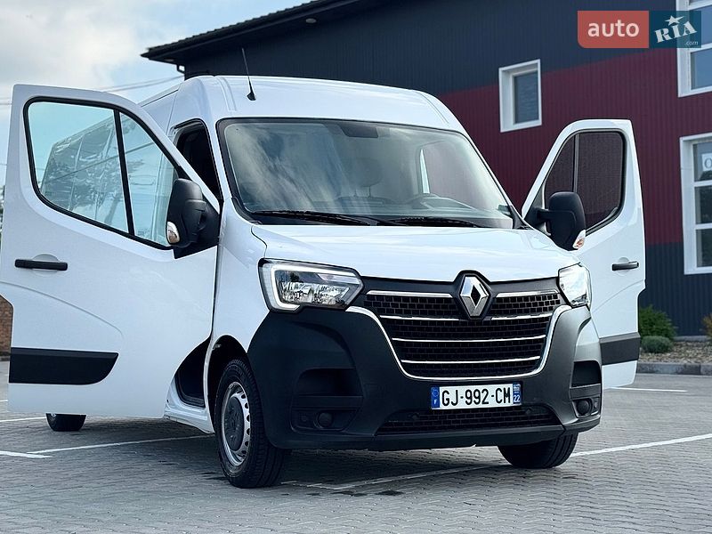 Вантажний фургон Renault Master 2023 в Дубні