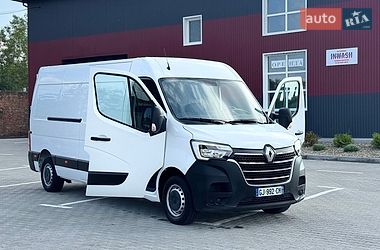 Вантажний фургон Renault Master 2023 в Дубні