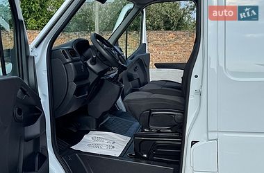 Вантажний фургон Renault Master 2023 в Дубні