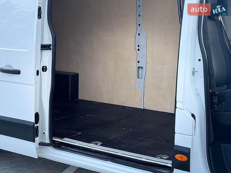 Вантажний фургон Renault Master 2023 в Дубні