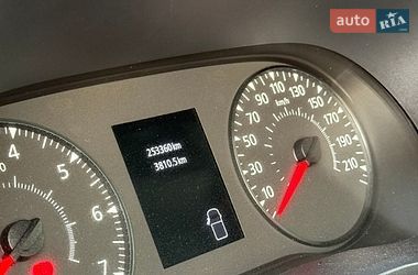 Грузовой фургон Renault Master 2020 в Дубно фото 23 Грузовой фургон Renault Master 2020 в Дубно