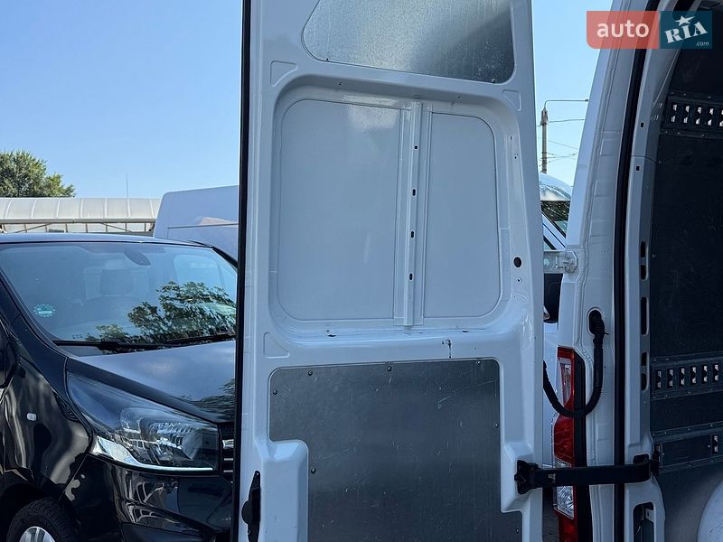 Грузовой фургон Renault Master 2021 в Одессе