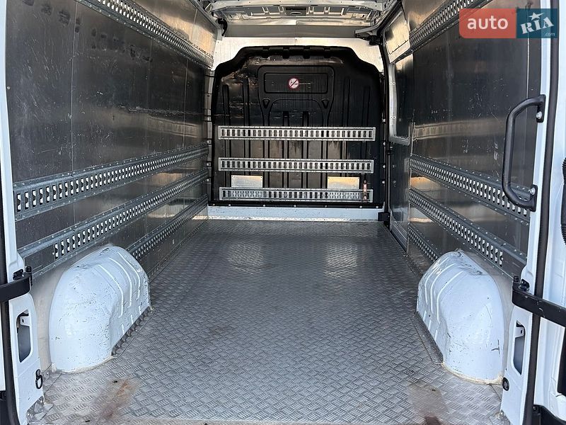 Грузовой фургон Renault Master 2021 в Одессе