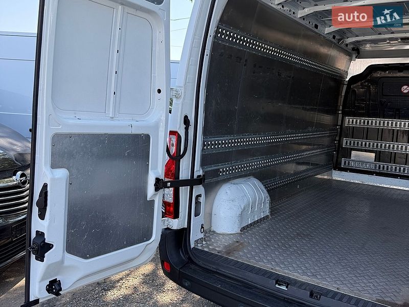 Грузовой фургон Renault Master 2021 в Одессе