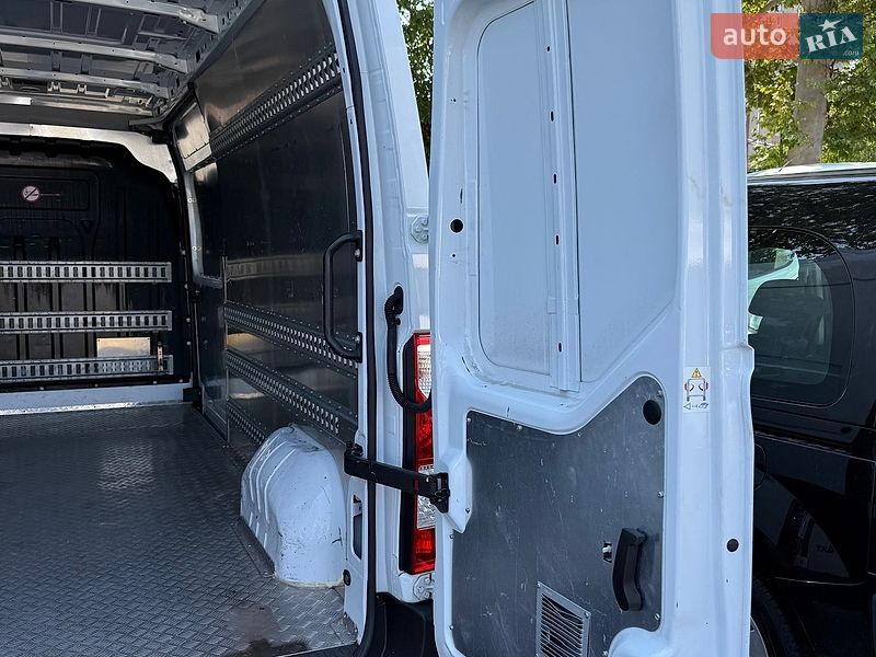 Грузовой фургон Renault Master 2021 в Одессе