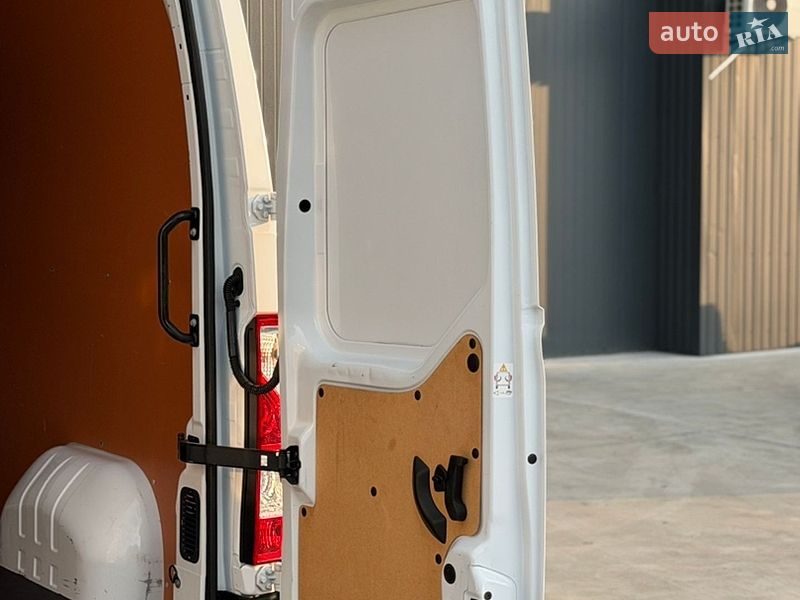 Грузовой фургон Renault Master 2023 в Дубно фото 49 Грузовой фургон Renault Master 2023 в Дубно