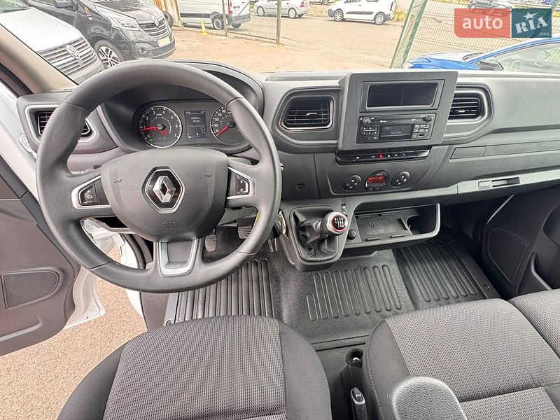 Грузовой фургон Renault Master 2022 в Киеве