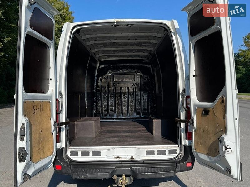 Грузовой фургон Renault Master 2016 в Корце фото 14 Грузовой фургон Renault Master 2016 в Корце