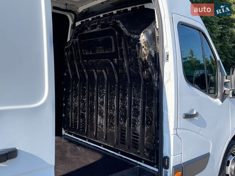 Грузовой фургон Renault Master 2016 в Корце фото 19 Грузовой фургон Renault Master 2016 в Корце