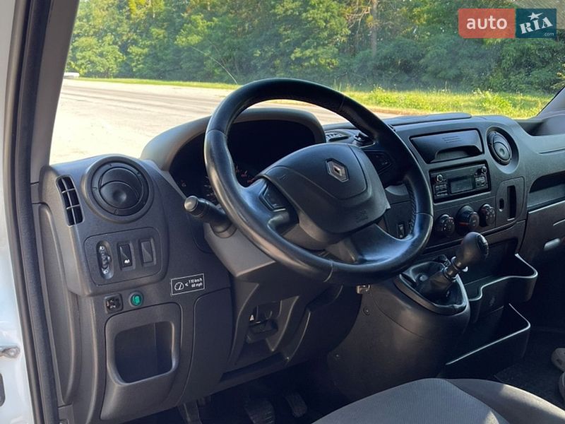 Грузовой фургон Renault Master 2016 в Корце фото 34 Грузовой фургон Renault Master 2016 в Корце