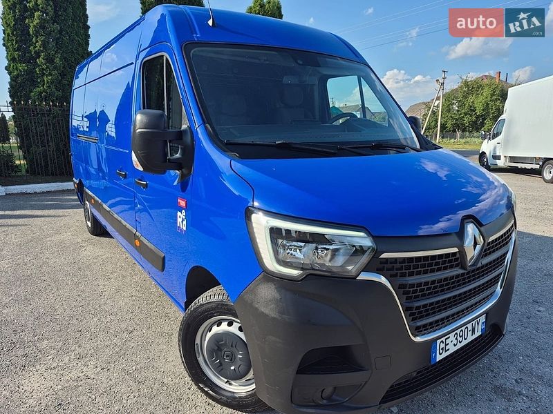Грузовой фургон Renault Master 2022 в Дубно