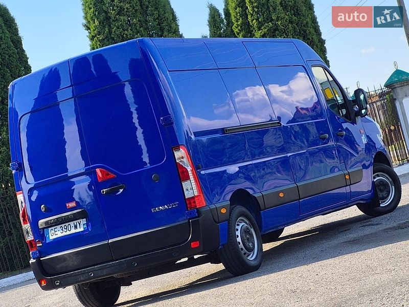 Грузовой фургон Renault Master 2022 в Дубно