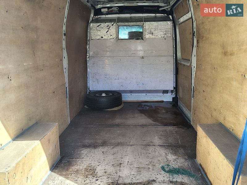 Грузовой фургон Renault Master 2015 в Лубнах