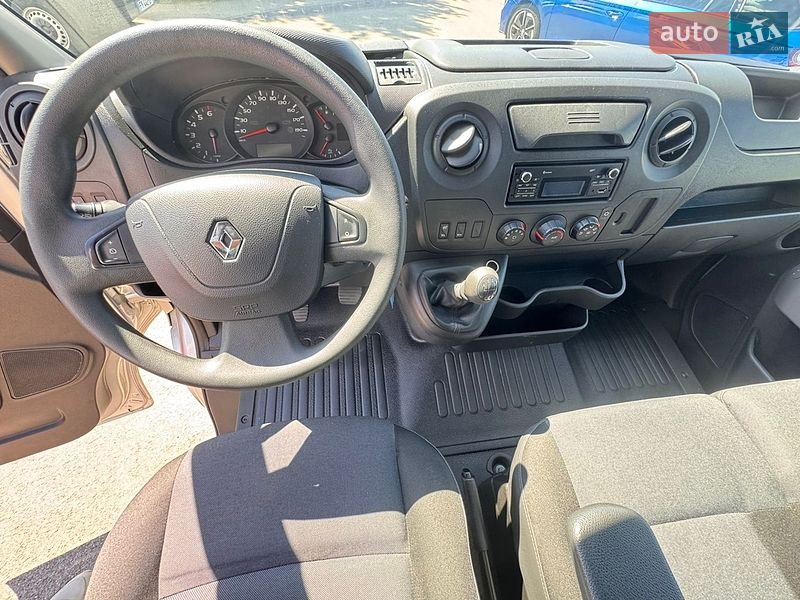 Вантажний фургон Renault Master 2018 в Києві