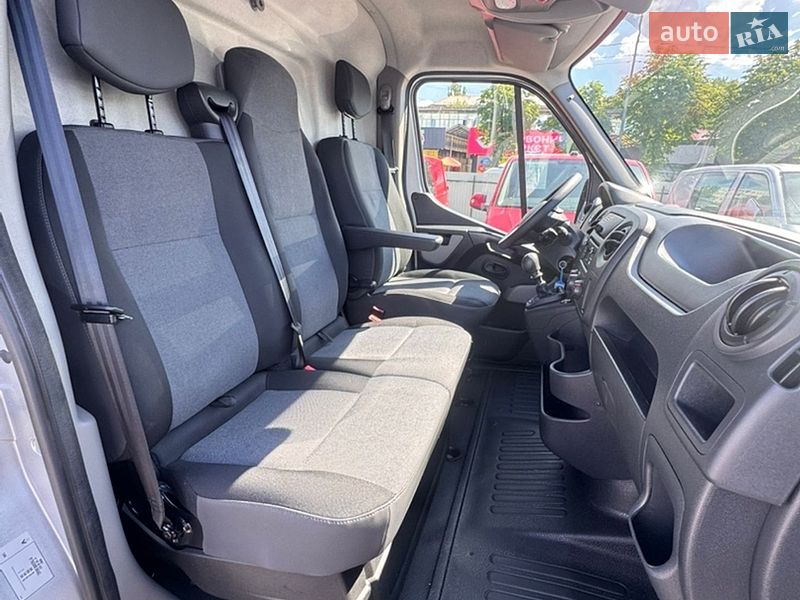 Вантажний фургон Renault Master 2018 в Києві