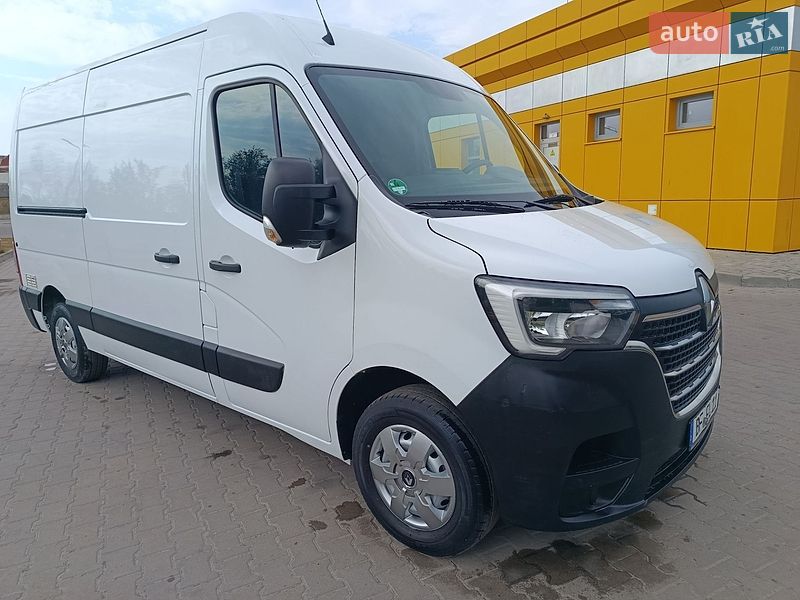 Вантажний фургон Renault Master 2022 в Дубні