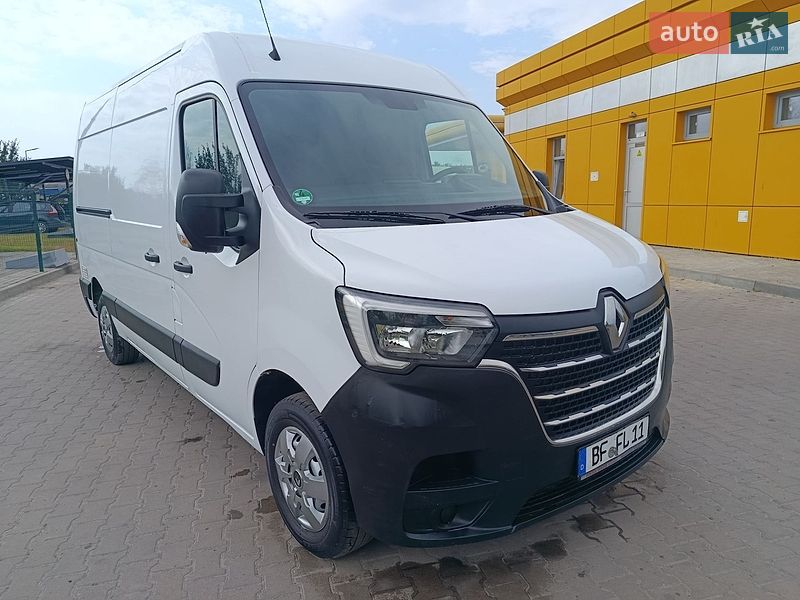 Вантажний фургон Renault Master 2022 в Дубні