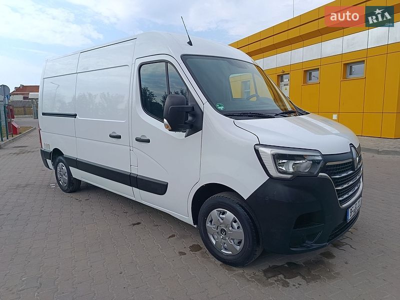 Вантажний фургон Renault Master 2022 в Дубні