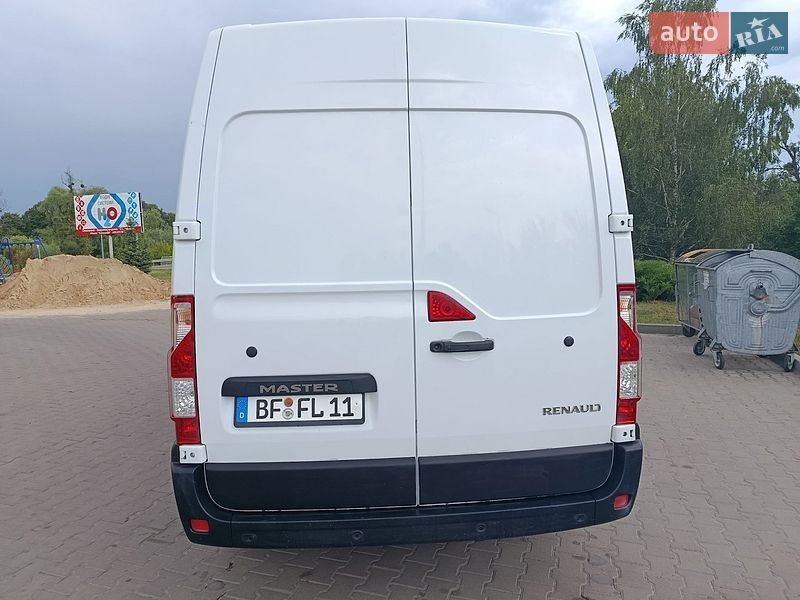 Вантажний фургон Renault Master 2022 в Дубні