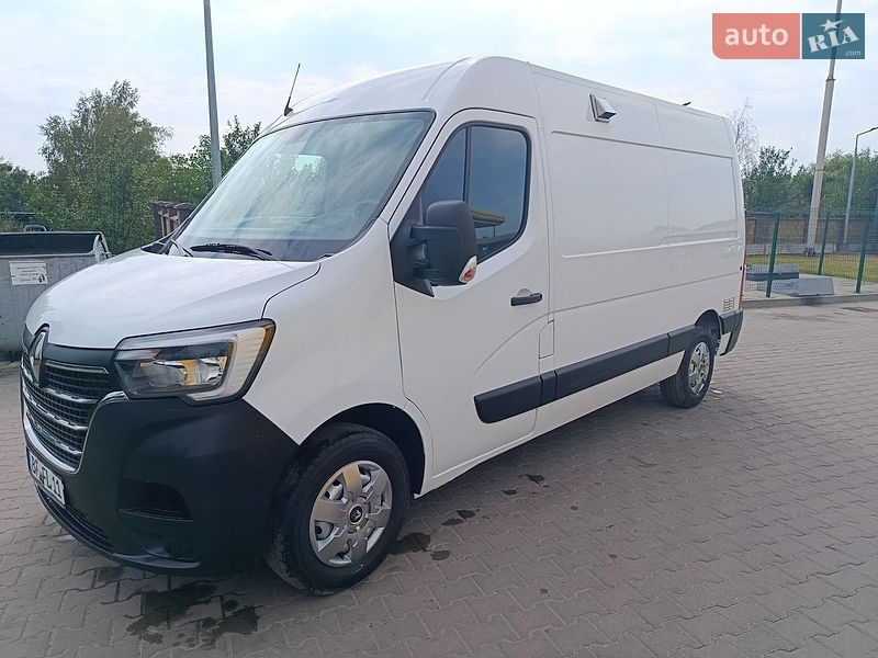 Вантажний фургон Renault Master 2022 в Дубні