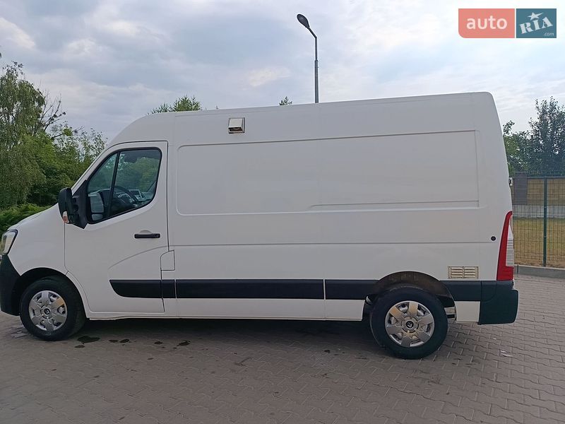 Вантажний фургон Renault Master 2022 в Дубні