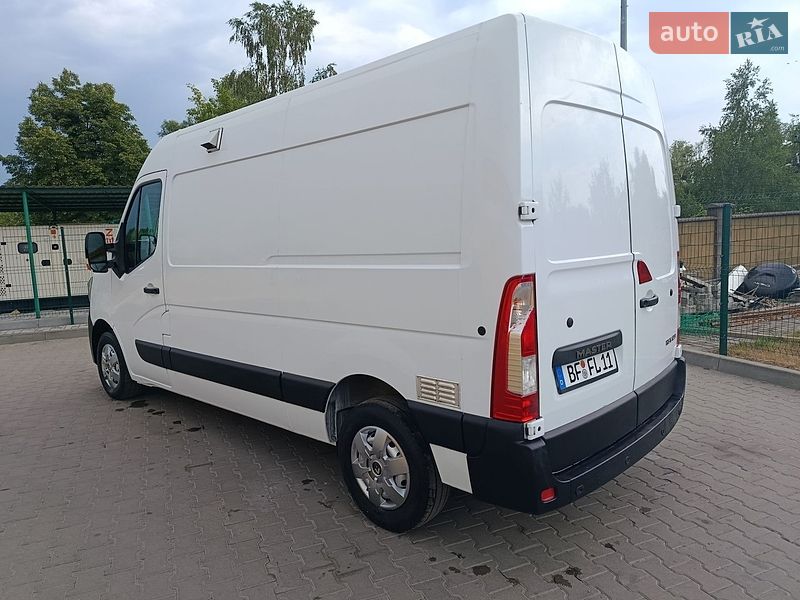 Вантажний фургон Renault Master 2022 в Дубні