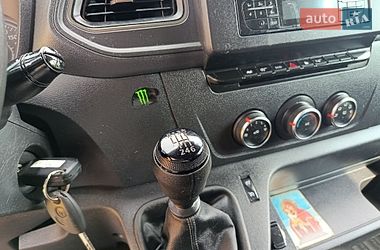 Вантажний фургон Renault Master 2022 в Дубні