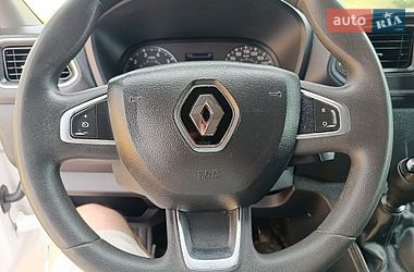 Вантажний фургон Renault Master 2022 в Дубні