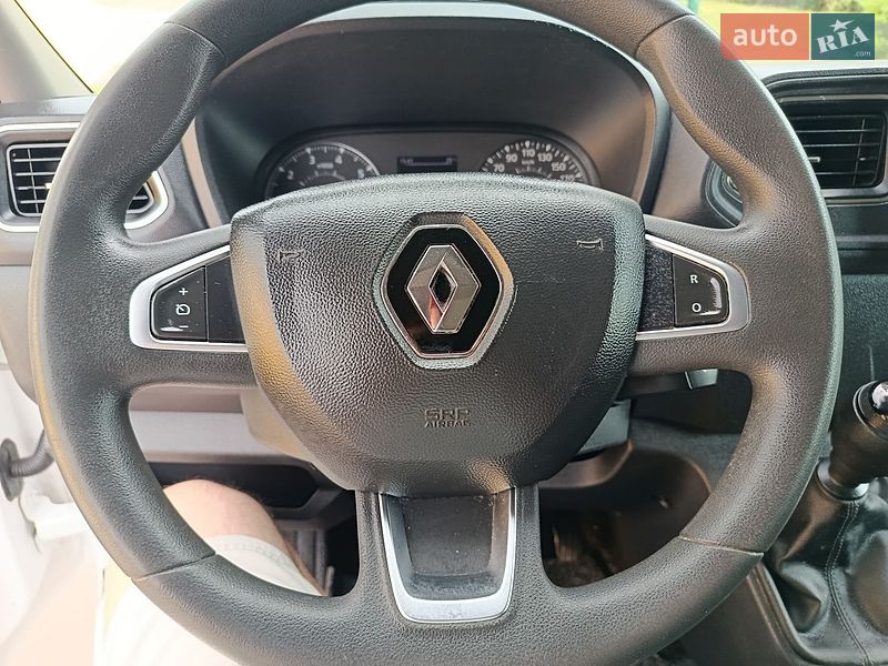 Вантажний фургон Renault Master 2022 в Дубні