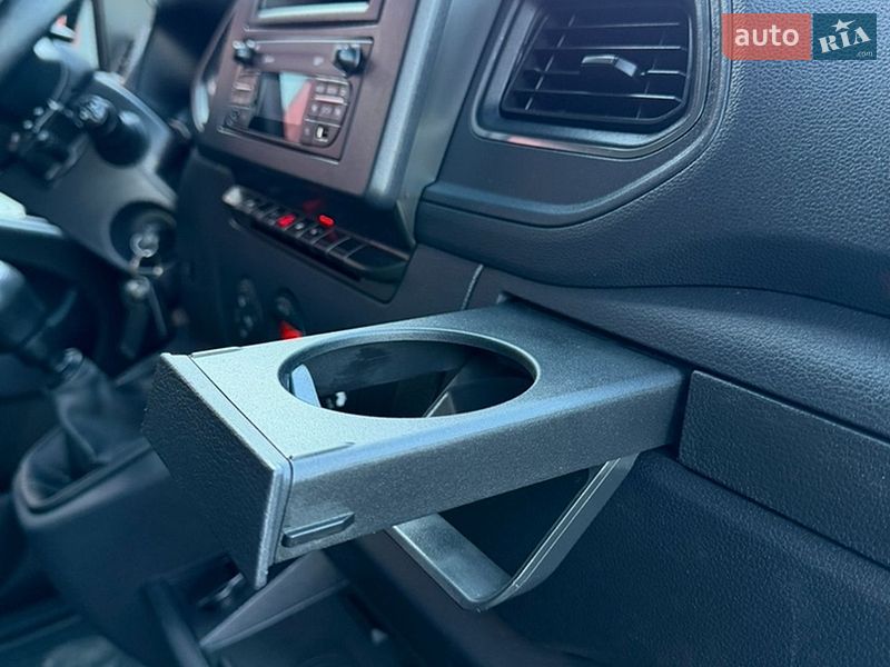 Вантажний фургон Renault Master 2021 в Луцьку
