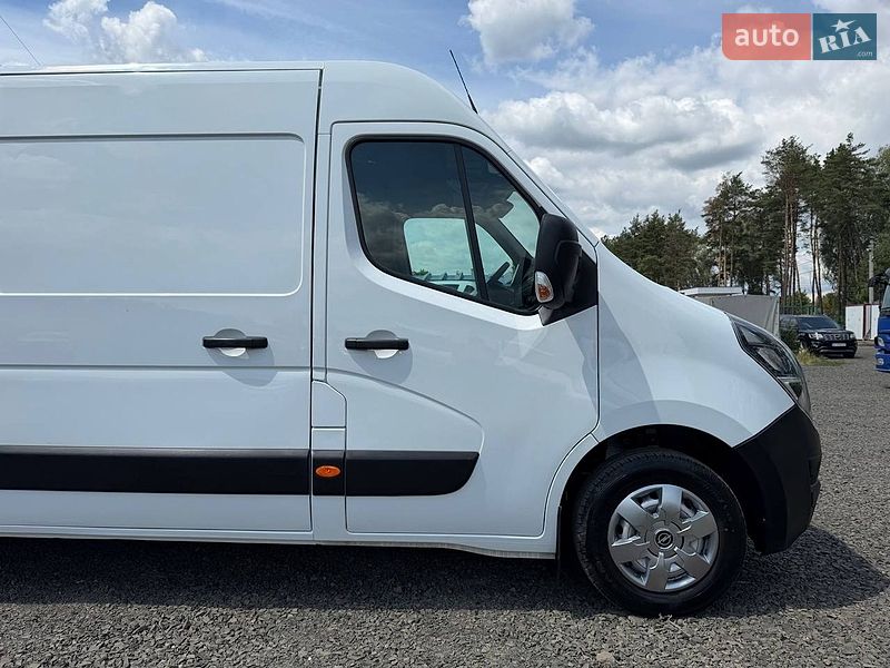 Вантажний фургон Renault Master 2021 в Дніпрі