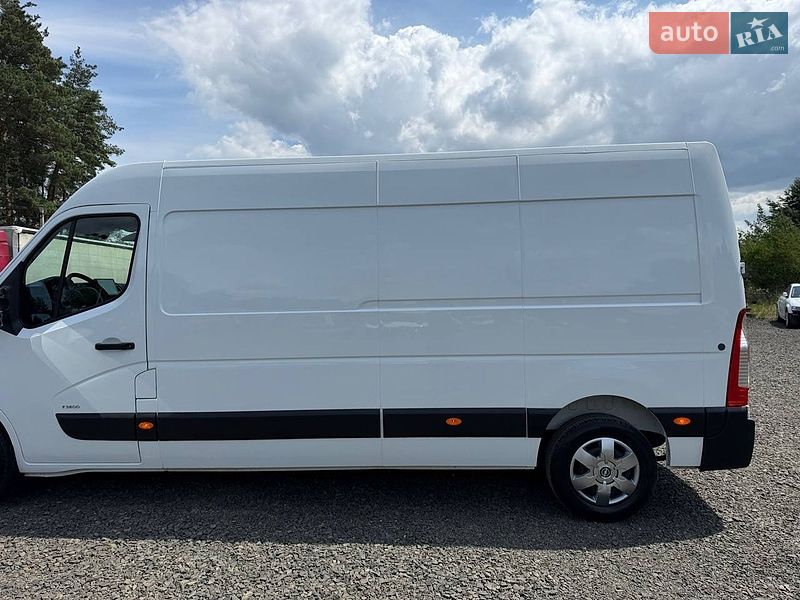 Вантажний фургон Renault Master 2021 в Дніпрі
