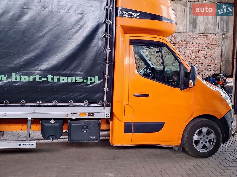 Тентований Renault Master 2017 в Ужгороді