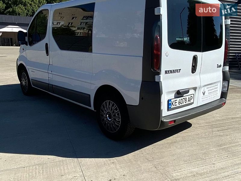 Мінівен Renault Master 2005 в П'ятихатках