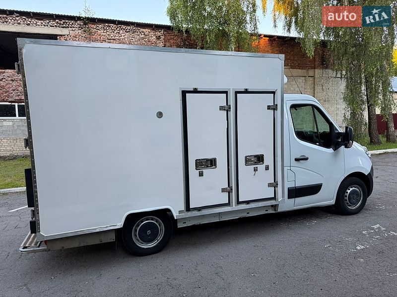 Рефрижератор Renault Master 2016 в Корце