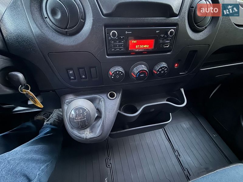 Рефрижератор Renault Master 2016 в Корце