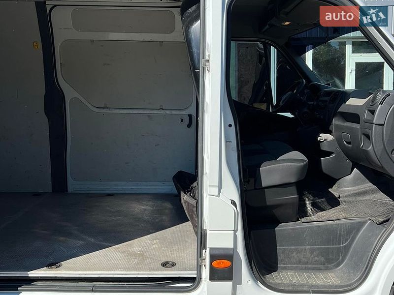 Вантажопасажирський фургон Renault Master 2015 в Мерефа фото 7 Вантажопасажирський фургон Renault Master 2015 в Мерефа