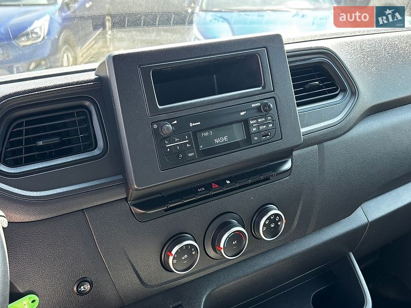 Микроавтобус грузовой (до 3,5т) Renault Master 2021 в Львове